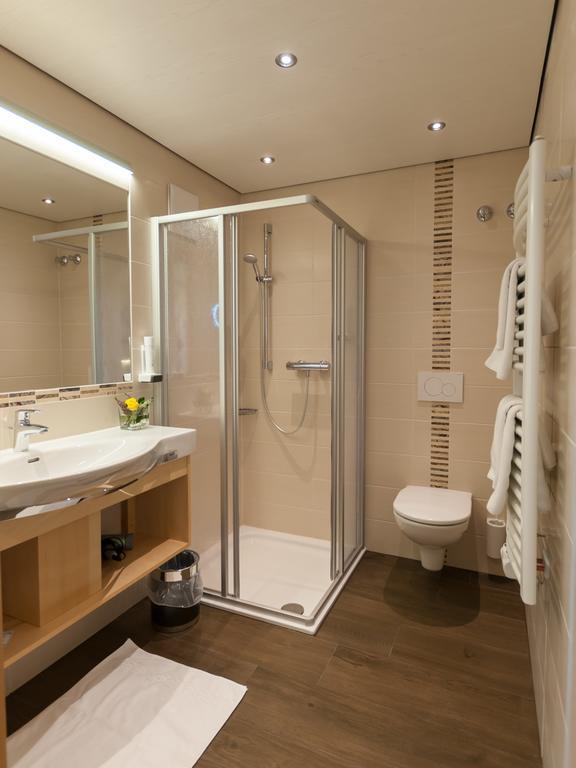 Gasthof Neuwirt Eugendorf Habitación foto