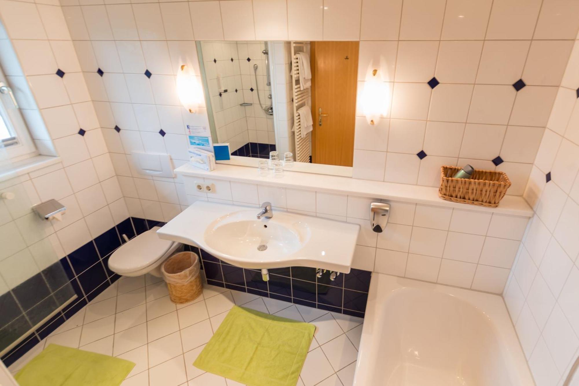 Gasthof Neuwirt Eugendorf Habitación foto