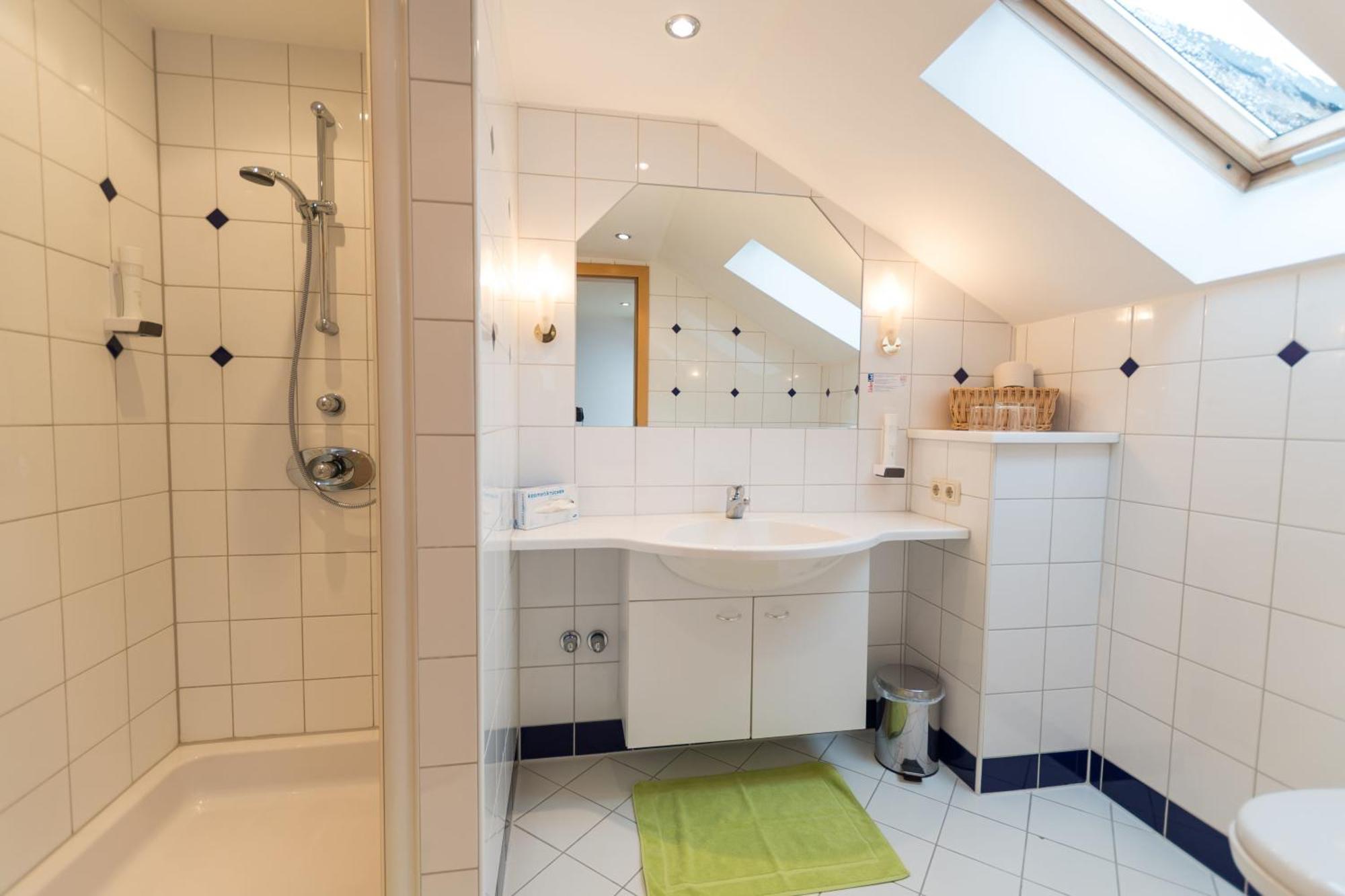 Gasthof Neuwirt Eugendorf Habitación foto