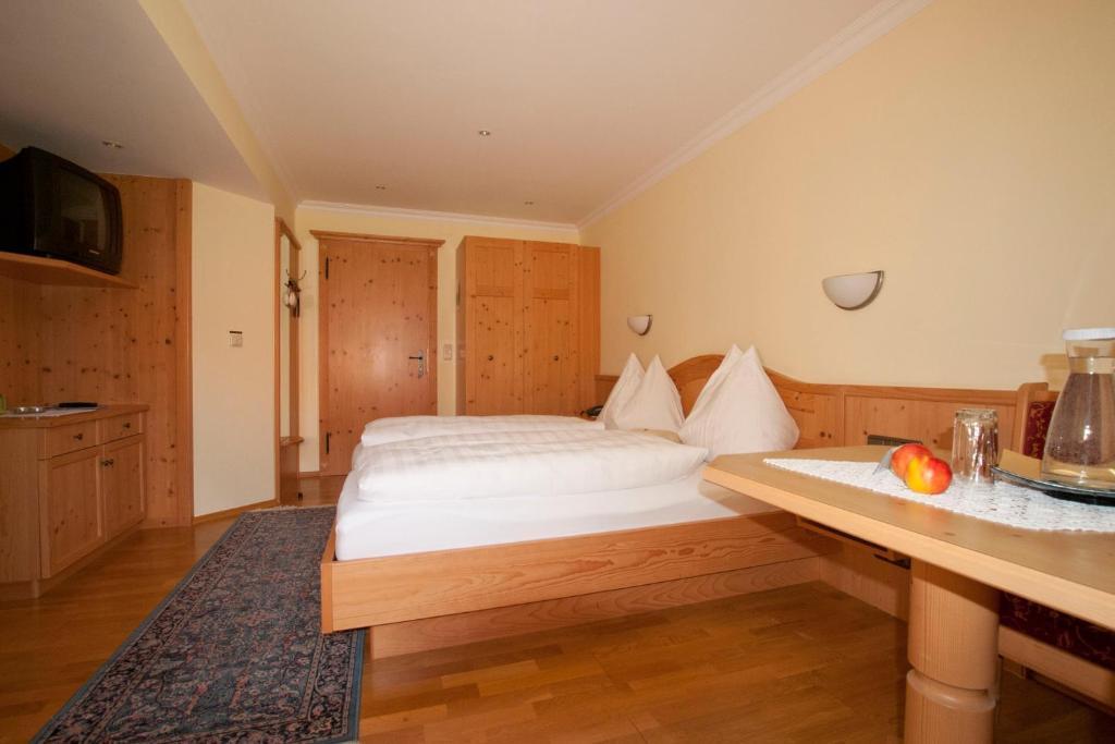 Gasthof Neuwirt Eugendorf Habitación foto